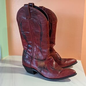 Code West Women's US Size 9 Distressed Red Cowboy Boots
